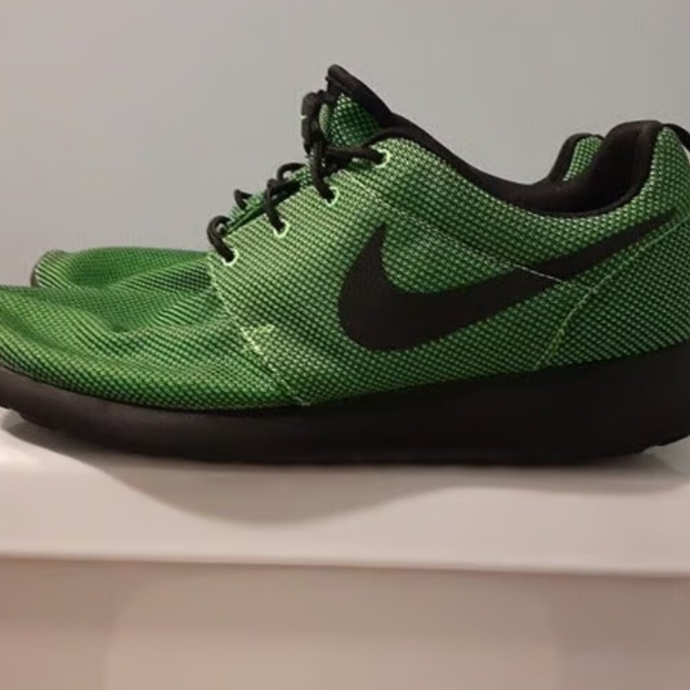 Nike Roshe One - Poison Dart Green/Black - Size 13